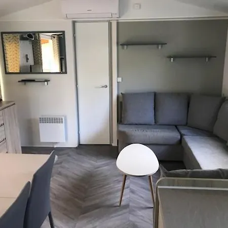 La Carabasse Plage Campsite 4*