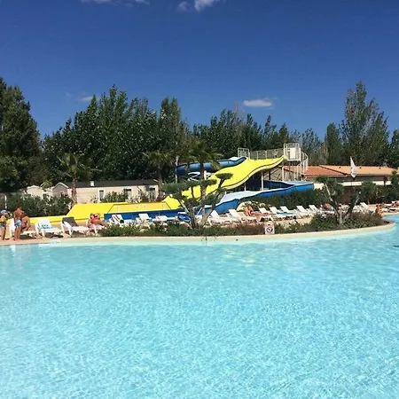 La Carabasse Plage Campsite Vias